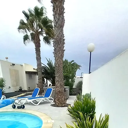 Casa Alizee, Heated Pool, Hot Tub Holiday home